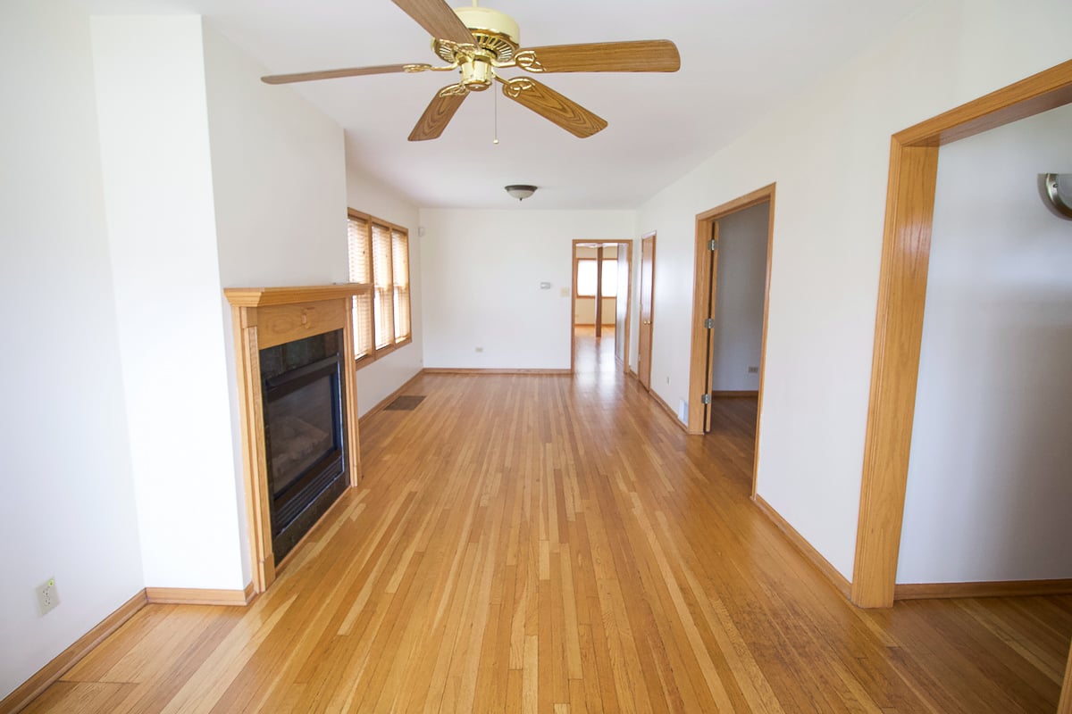The front room of Kenneth before